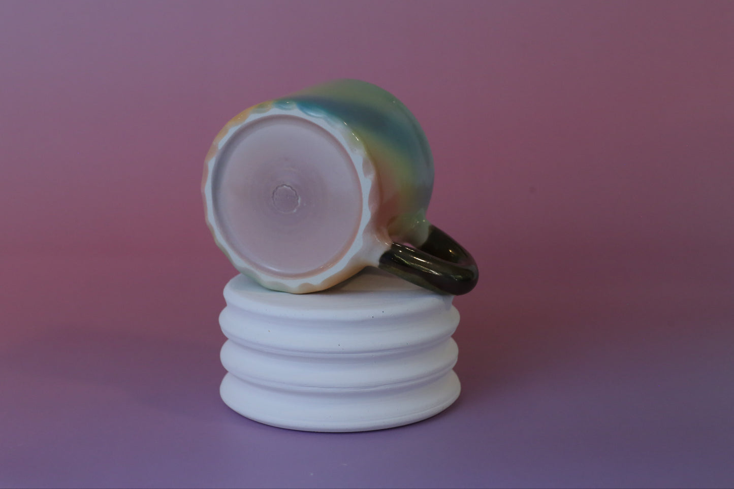 BUMPY bottom mug GOLD