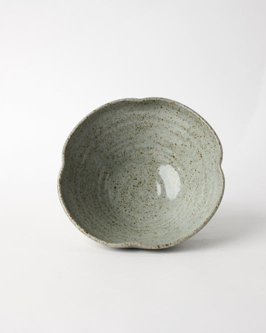 Simple bowl